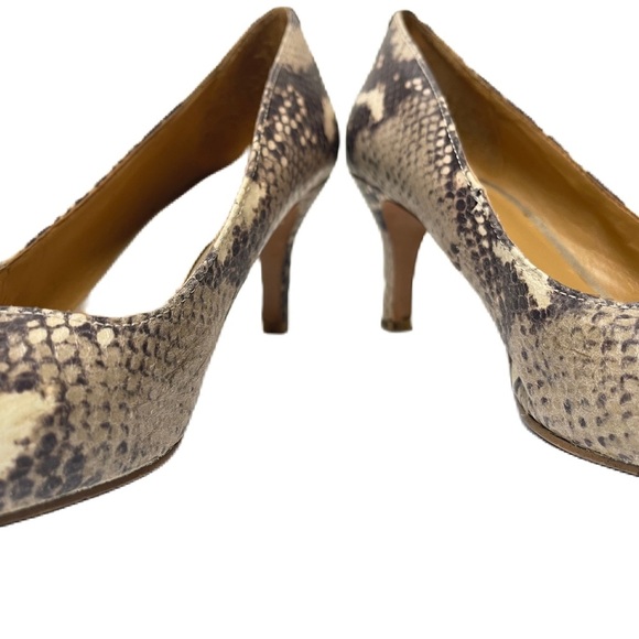 Nine West women’s size 7 animal print high heel point toe shoe that girl date nt - Picture 6 of 8